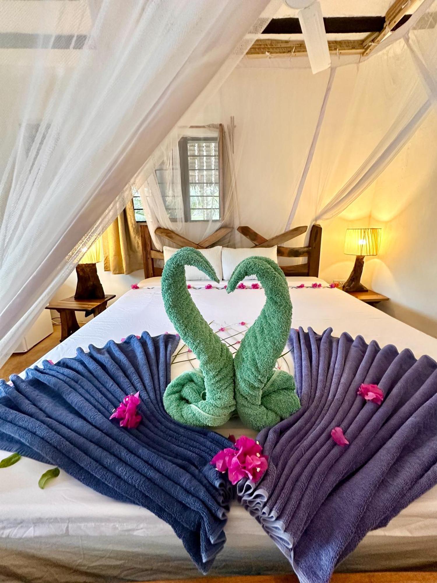 Hebe Bungalows Lodge Matemwe  Luaran gambar
